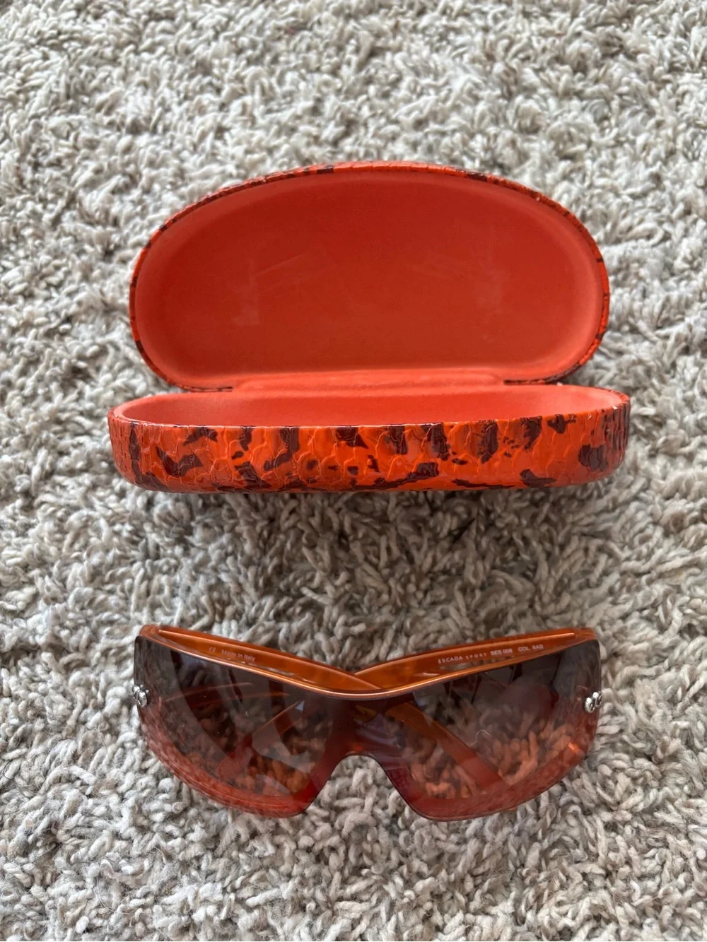 Escada Orange Tinted Shield Sunglasses with Matching Case fall Halloween mint